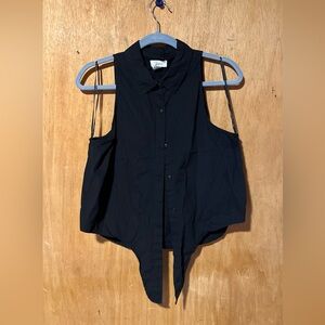 Black top use one time and i have it on white too.